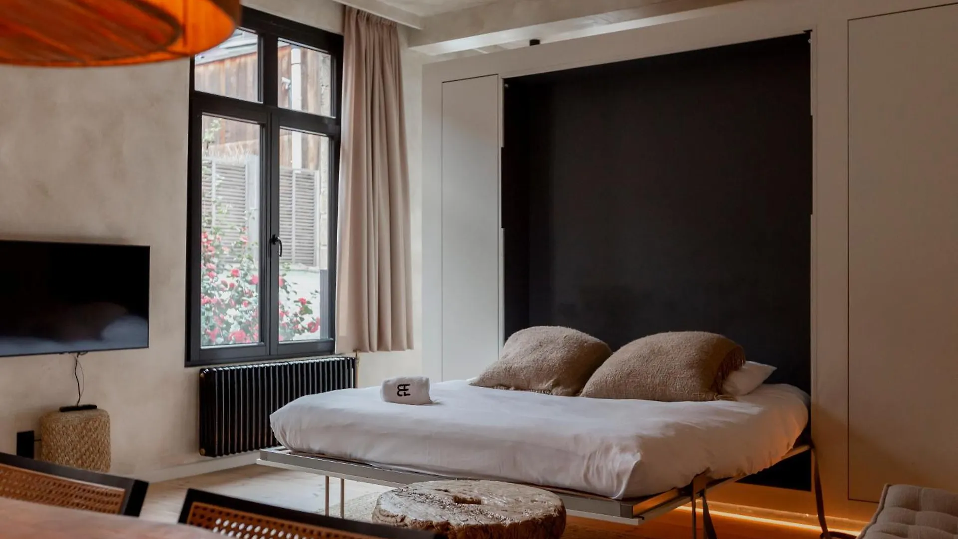 Btfl Living Antwerp Apartment Belgium